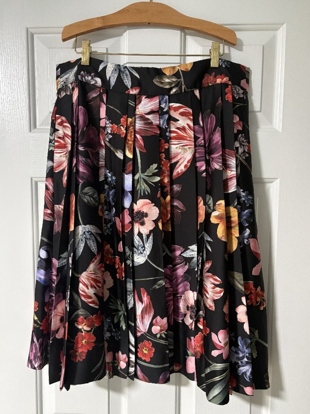 J. Crew black floral print full skirt with pockets, size 12